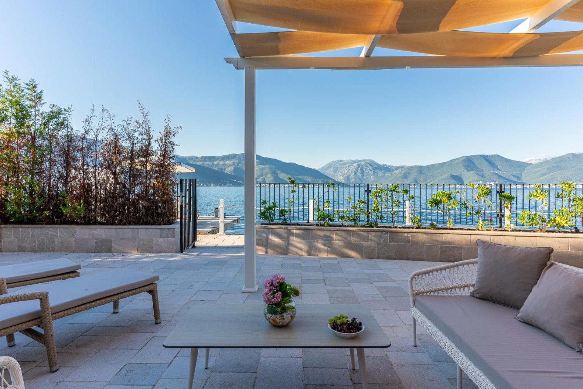 Villas Plitka Tivat Exterior photo